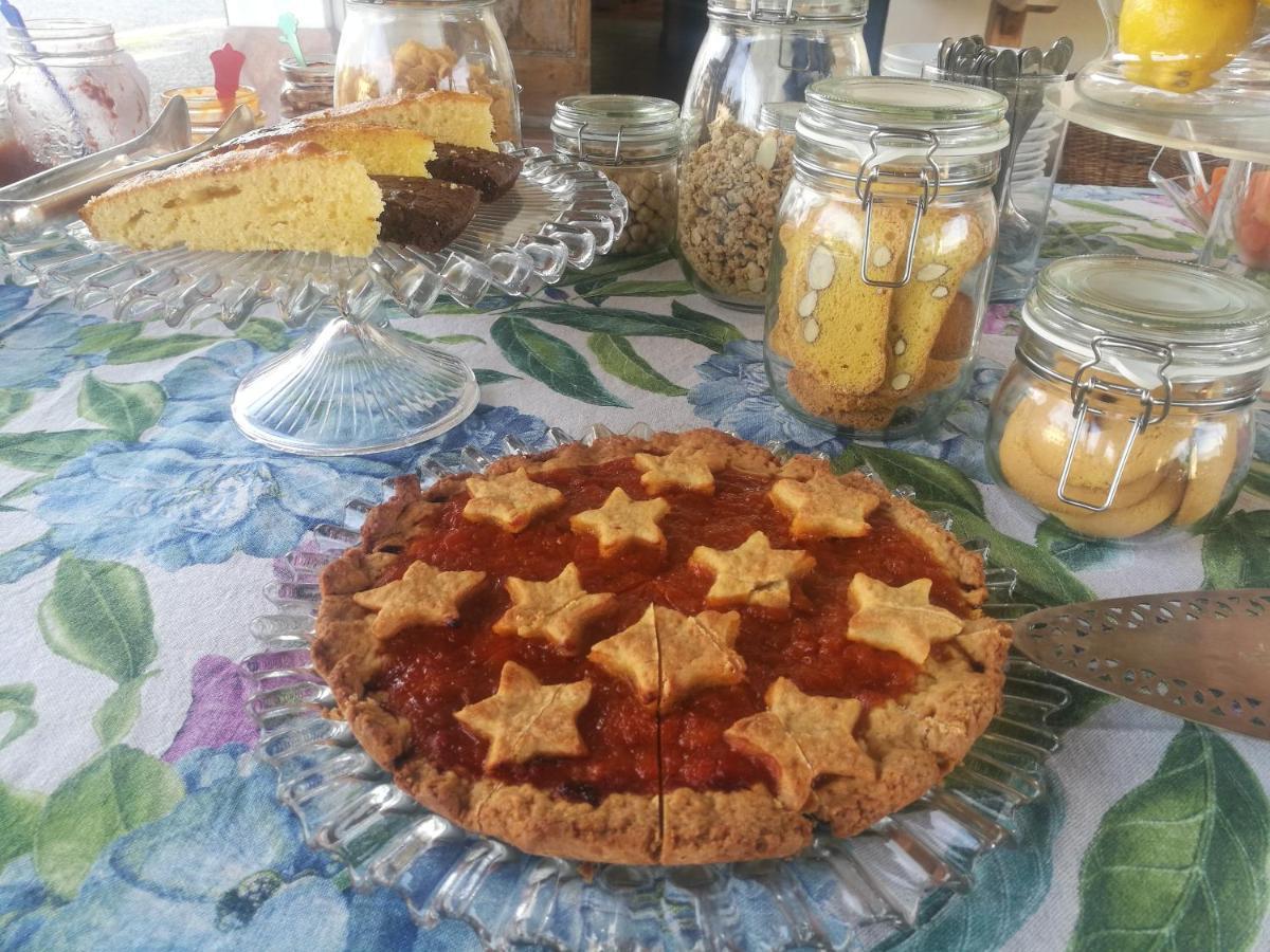 Borgo Dei Conti Della Torre Guest House Morsano al Tagliamento Bagian luar foto