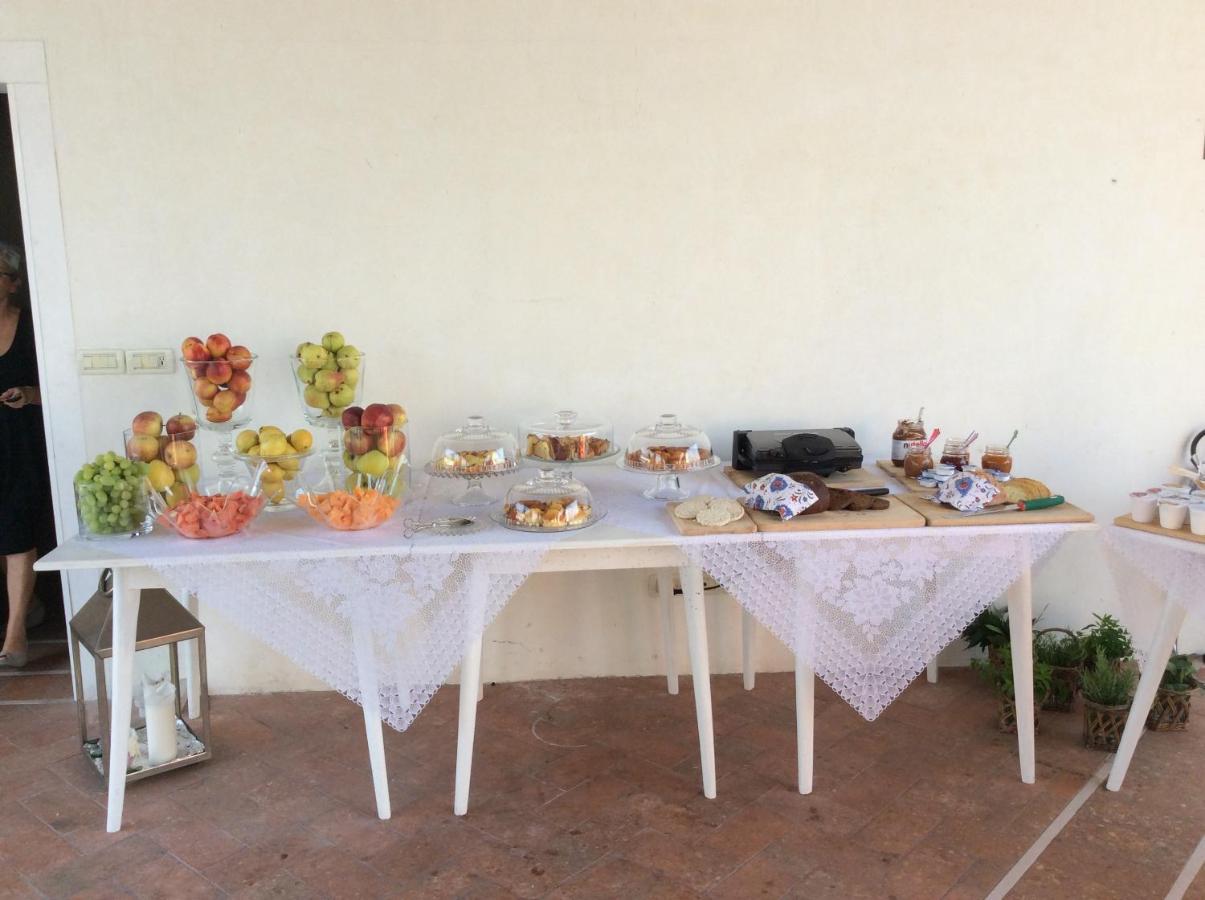 Borgo Dei Conti Della Torre Guest House Morsano al Tagliamento Bagian luar foto